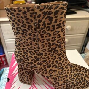 New Corkys Leopard Print Ankle Booties